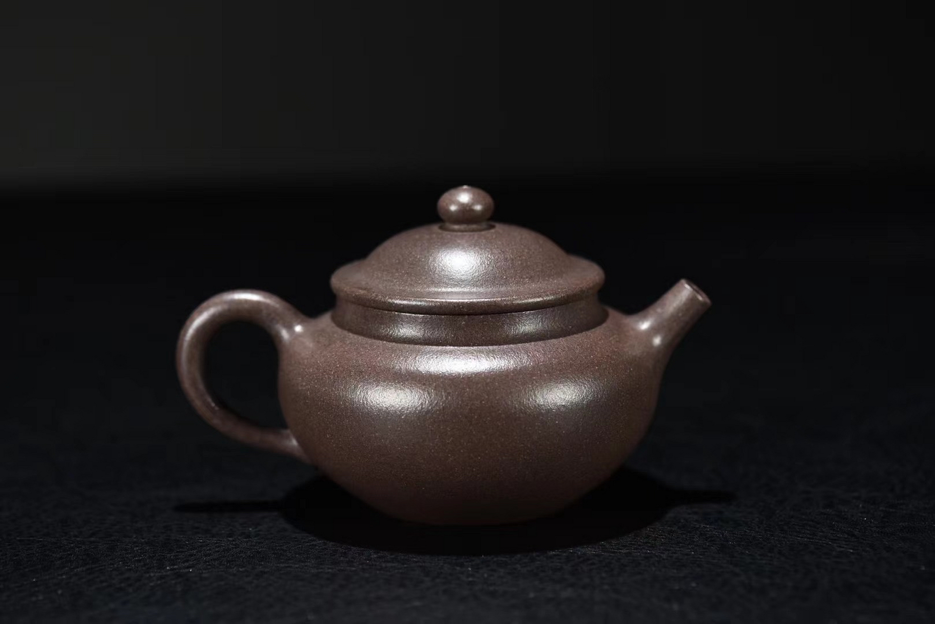 孤品 清灰共生矿 玉笠 170cc 朱刚作品#宜兴紫砂壶# #紫砂壶# #全手工