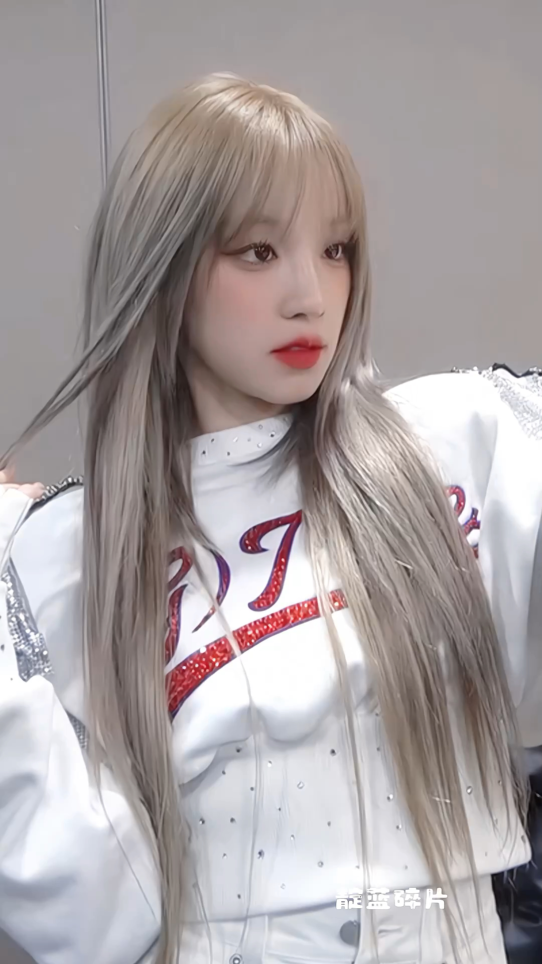 齐刘海雨琦可爱又帅气