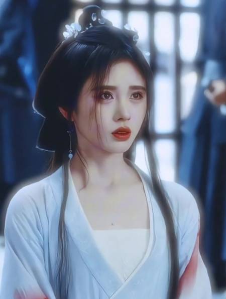 鞠婧祎受刑造型破碎感满满,潘大人亲自审讯自己的爱人,好心疼!-度小视