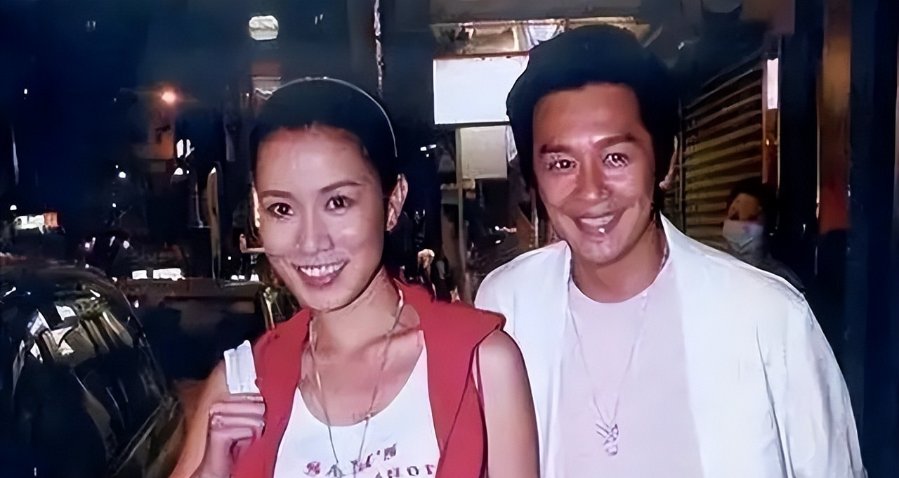 回顾双料影后佘诗曼专注事业忽略爱情今48岁未婚未育