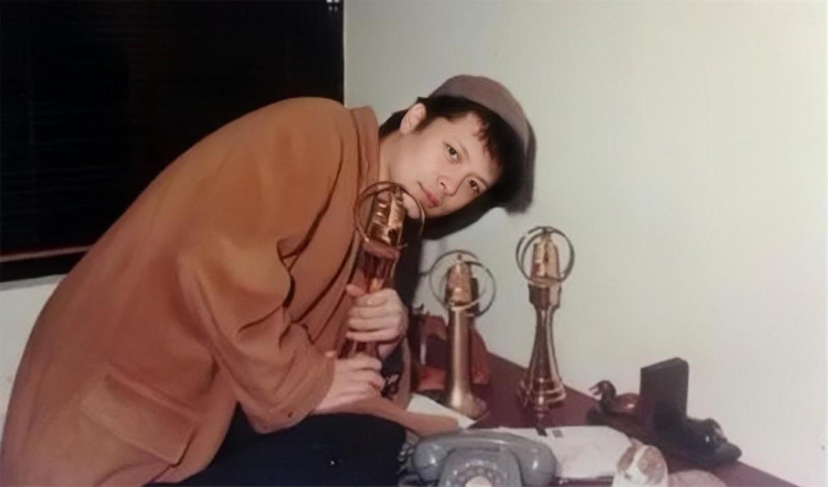 回顾一代巨星刘文正拒绝恋爱因孤独逃离歌坛31年无迹可寻