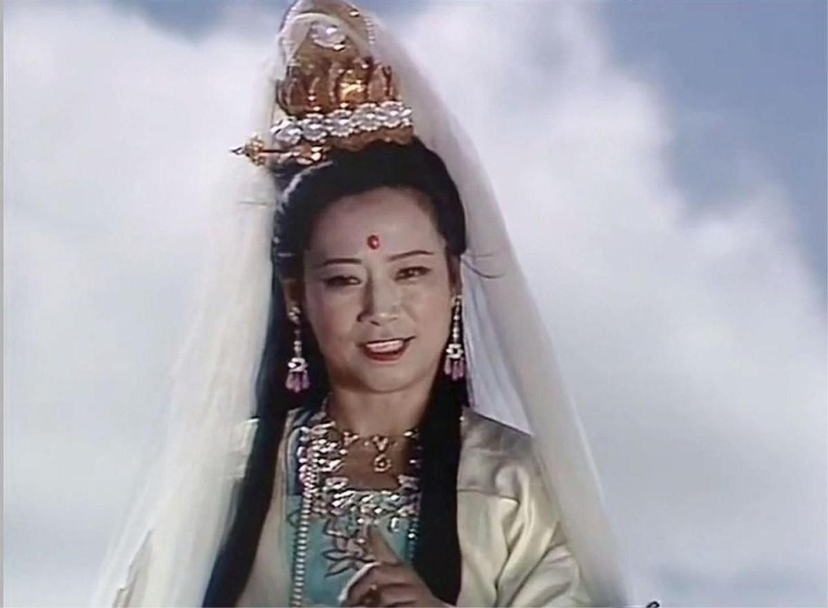 对于喜欢看86版《西游记》的网友来说,左大玢演的观音菩萨应该就是