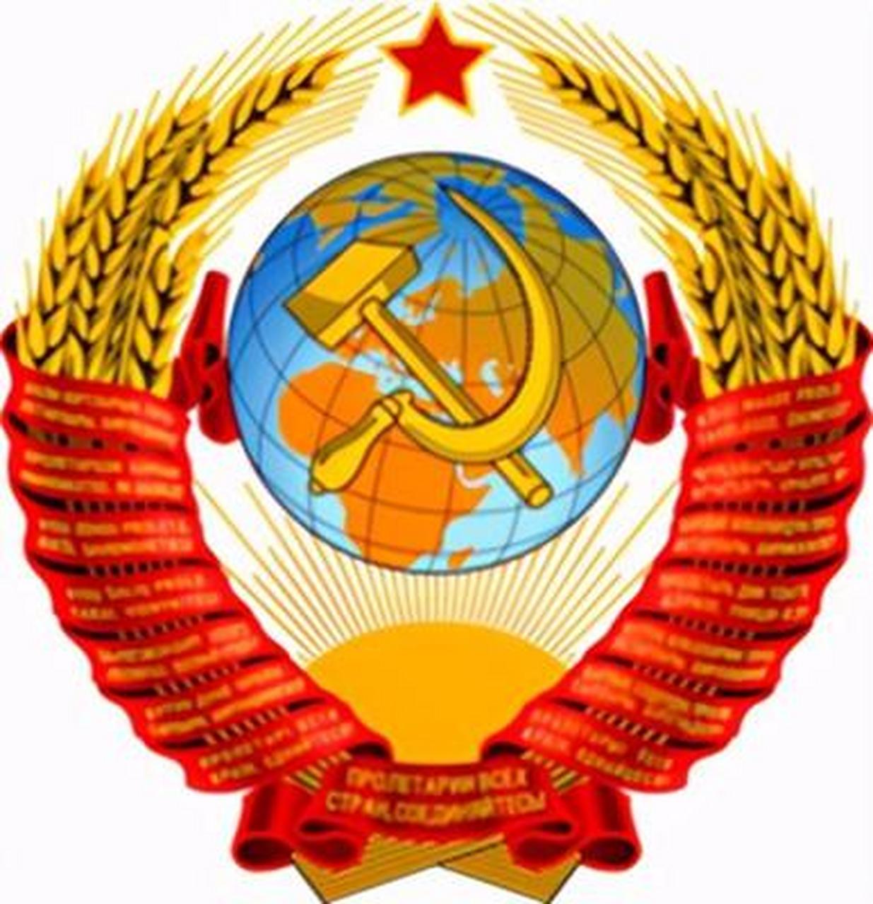 苏联的历代国徽 苏联国徽以锤子代表工人,镰刀代表农民,地球上的红星