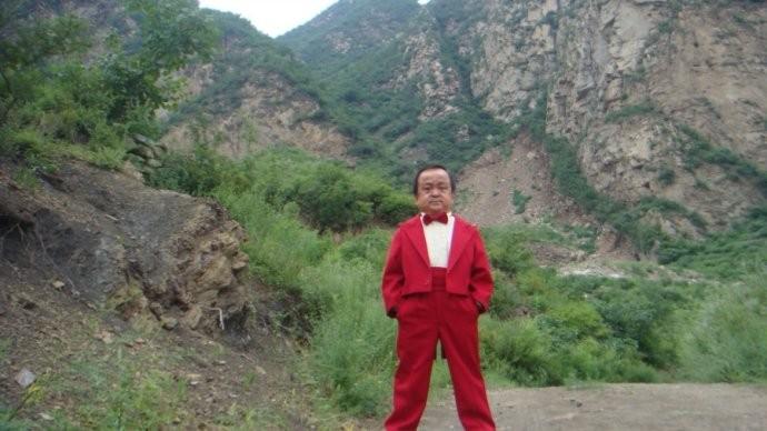 小阴蚀王张伸身高115米无戏可拍退圈被娇妻抛弃如今怎样