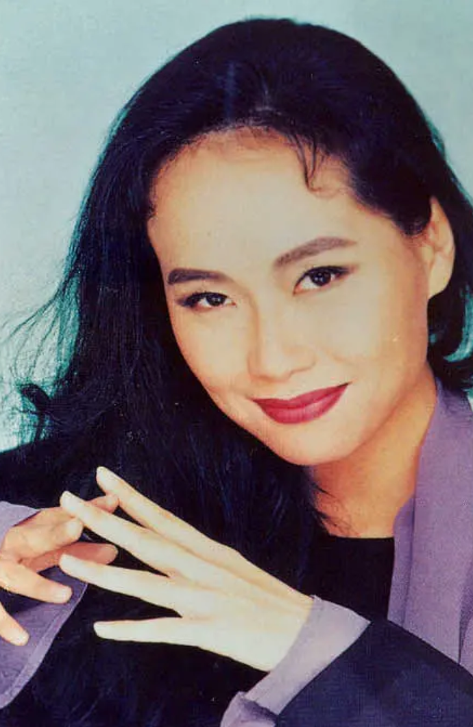 叶童张国荣夸她是天才与初恋相爱40年丁克不要孩子