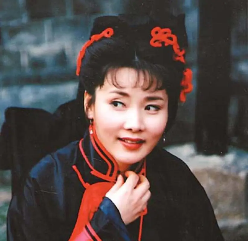 何赛飞我这辈子最正确的决定就是在25岁时嫁给了老师的儿子