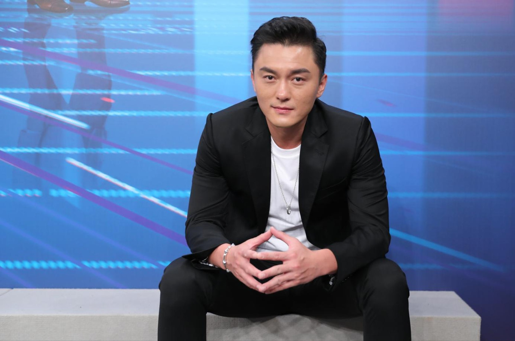 回顾双料影后佘诗曼专注事业忽略爱情今48岁未婚未育