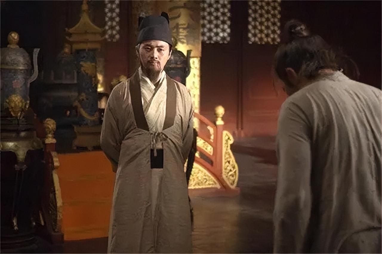 此时,朝廷内外已经人心惶惶,前来向朱由检拜贺的内阁首辅周延儒一人