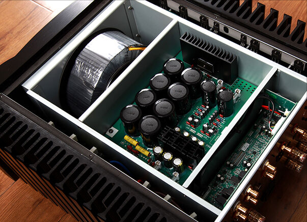 一台成功的旗舰hi-end功放,需要具备什么?