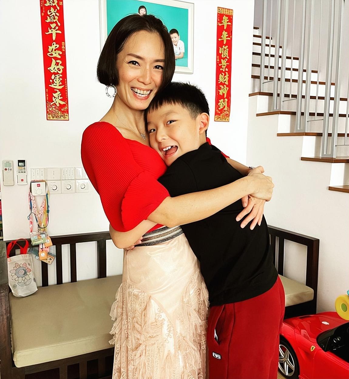 回顾东游记演员现状何仙姑瘦到脱相穿山甲当了厨师