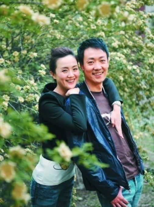 回顾嫁娶同学的明星夫妻从校服到婚纱都是青梅竹马羡慕哪对