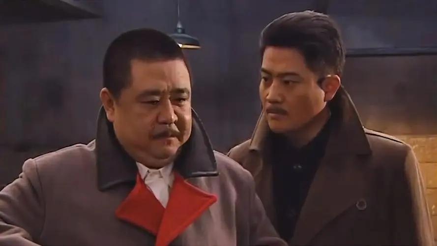 惊人梁冠华曾因200斤体重自卑却被女导演倒追事业爱情双丰收