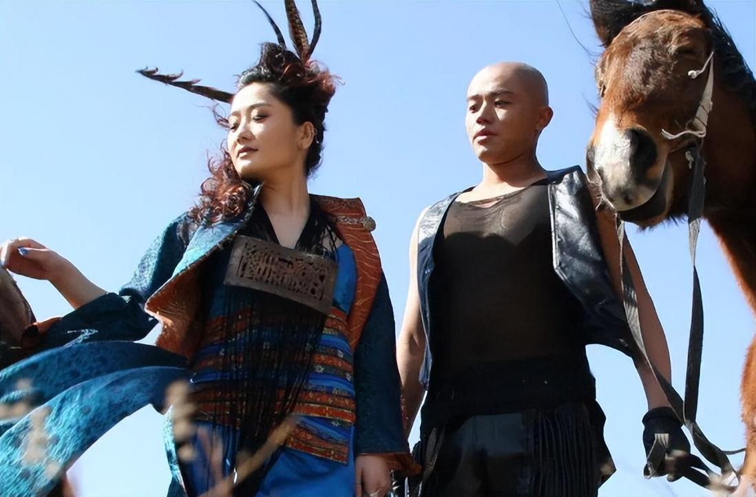 回顾为何玲花愿意和曾毅五五分成他们之间的关系是怎么样的