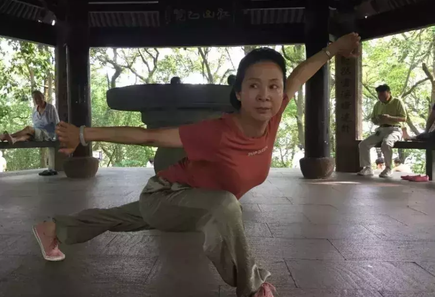 自古英雄出少年演员现状大丈夫定居国外小媳妇变化太大