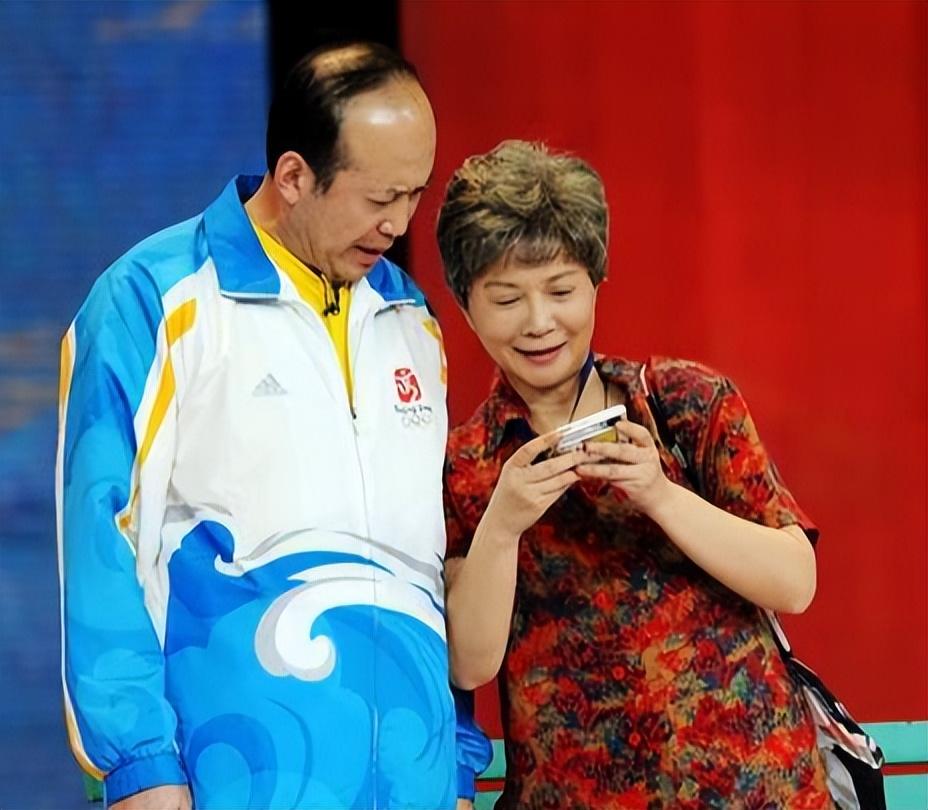 回顾消失在春晚舞台的小品演员抑郁离世退出各有各的理由