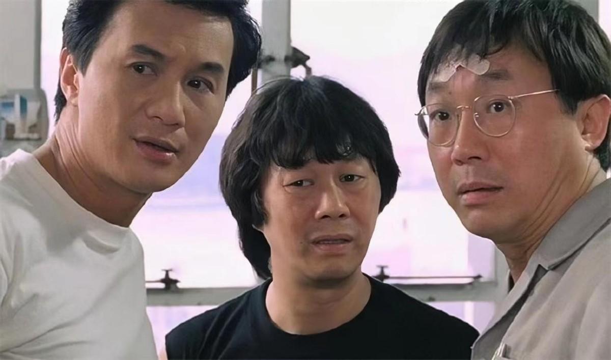 回顾被遗忘的一代笑匠许冠英因自卑终身未娶65岁孤独离世