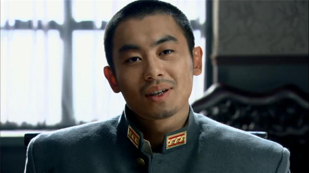 回顾闯关东幕后李幼斌曾拒出演朱亚文抢了同学的角色