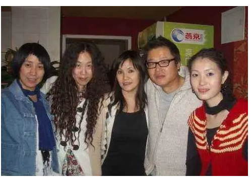 回顾陈琳23岁出道39岁坠楼还未下葬两任丈夫便开始抢遗产