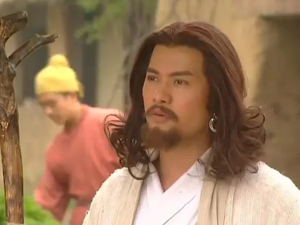 吕良伟一婚娶周海媚二婚闪婚闪离三婚妻子成了一生所爱