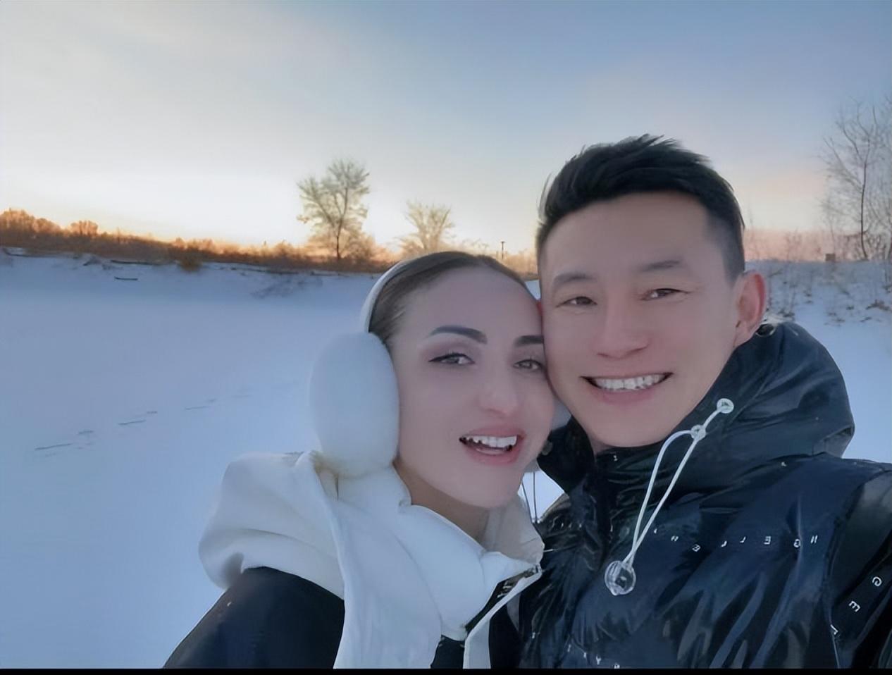 我是一位格鲁吉亚钢琴家音乐对我而言就如同生命一样重要来到中国这片