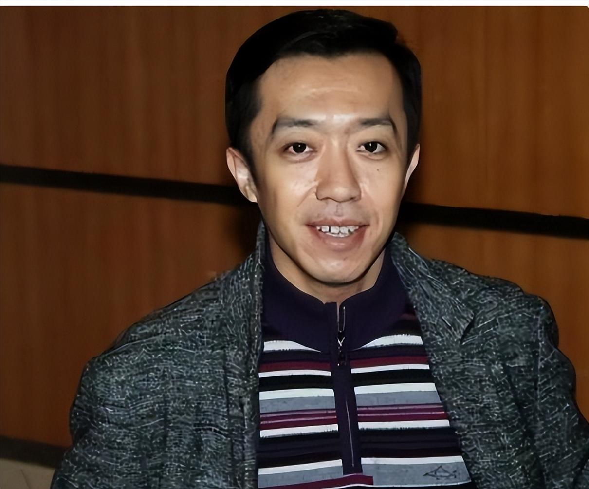 同是德云社的元老再看于谦和李菁的现状其实结局早已注定