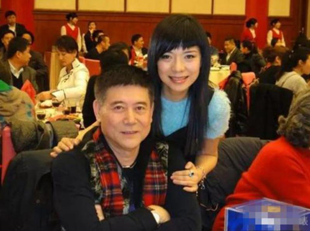 回顾国家一级演员张国民因高大泉成名晚年生活幸福美满