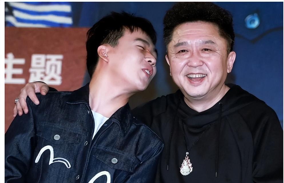 同是德云社的元老再看于谦和李菁的现状其实结局早已注定