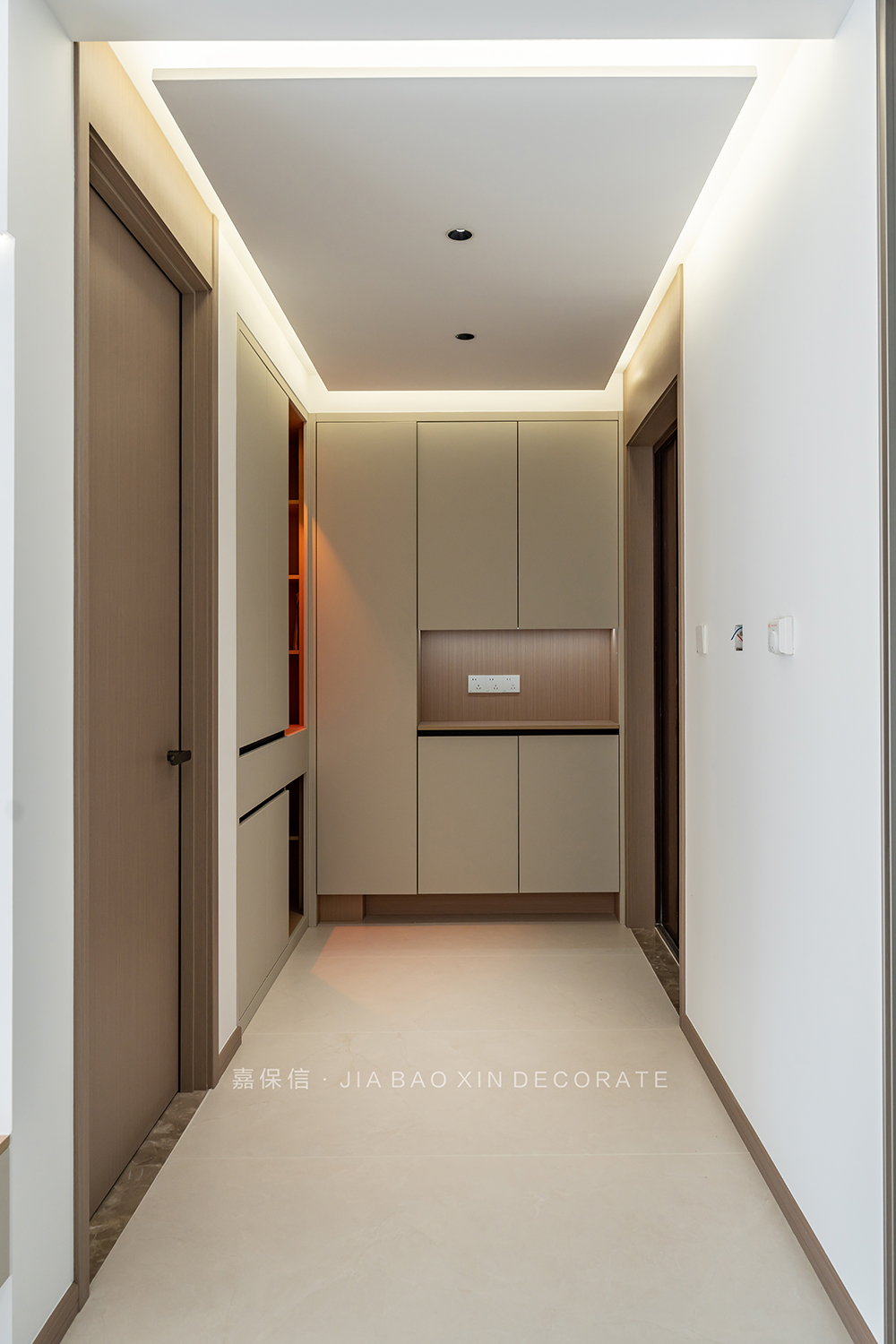 飞龙上观城127平现代风装修实景