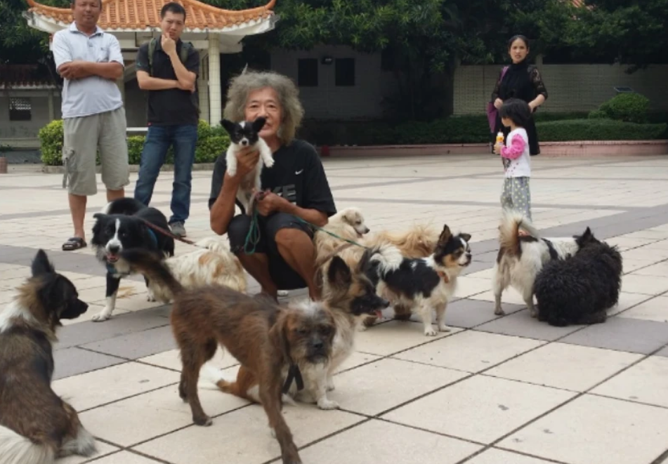 香港郑六三图片