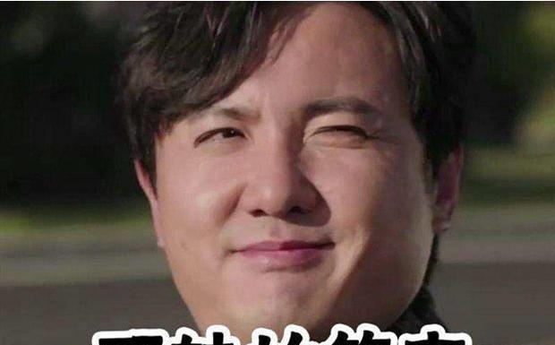 有一种合影高手叫沈腾,一个表情就被带沟里了,照片当喜剧拍