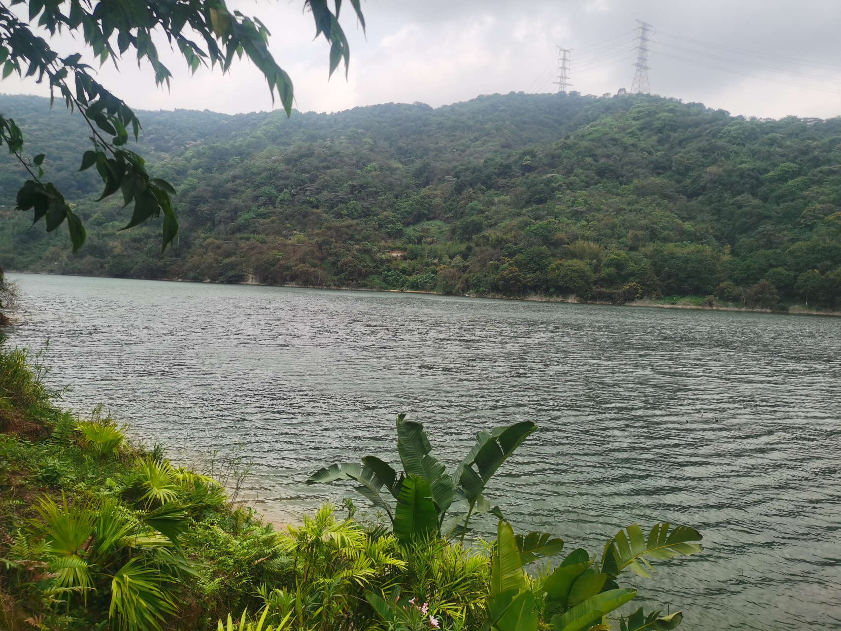 广州市萝岗水声水库大坝