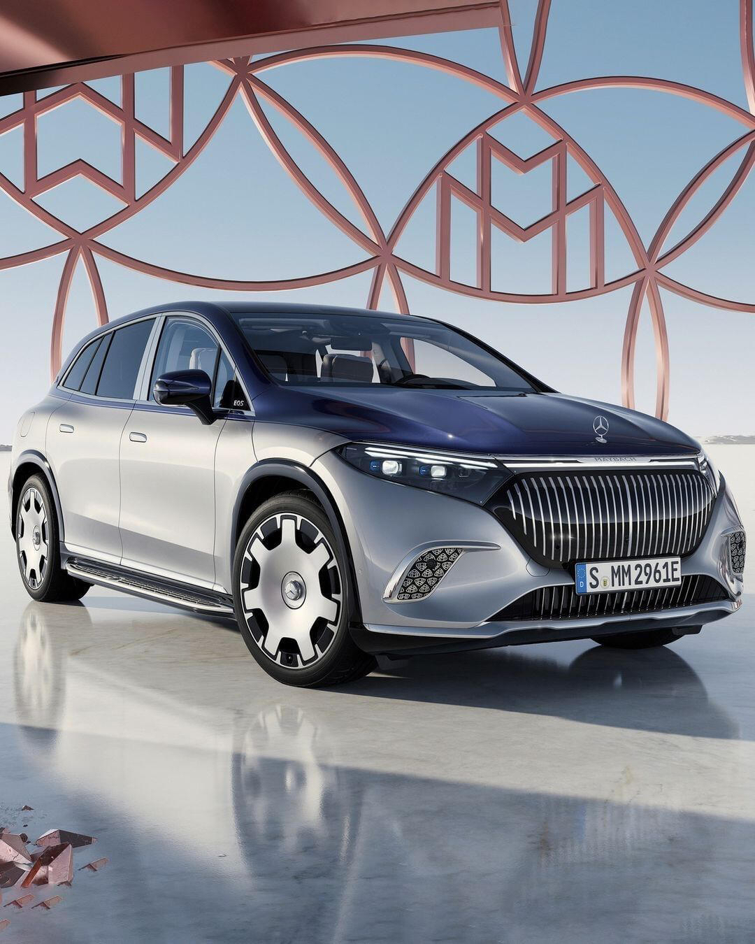 "奔驰迈巴赫eqs suv降临:奢华电动新篇章,引领新豪华标准"