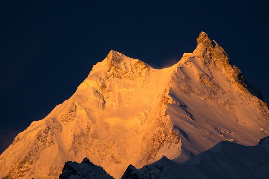 世界十大山峰图片