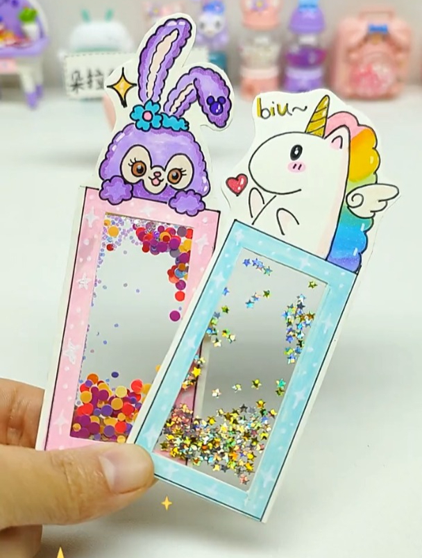 艾特小姐妹一起动手diy透明流沙书签,不灵不灵有点好看