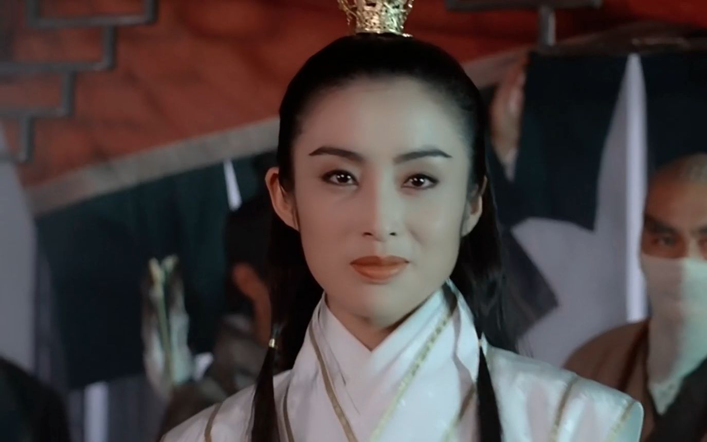 张敏(饰演赵敏)