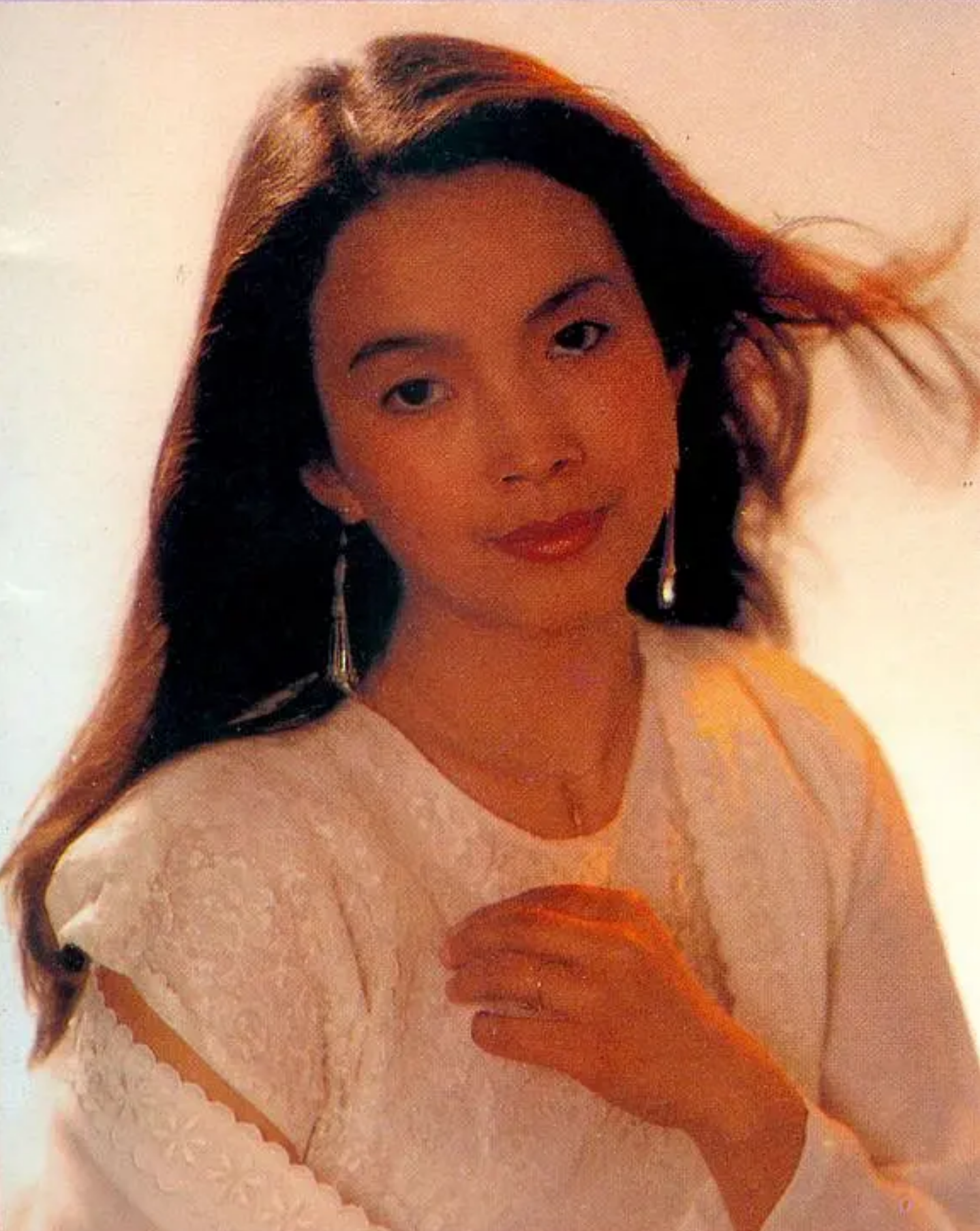 吕丽萍三段婚姻一婚给了张丰毅二婚丈夫猝死三婚嫁给孙海英