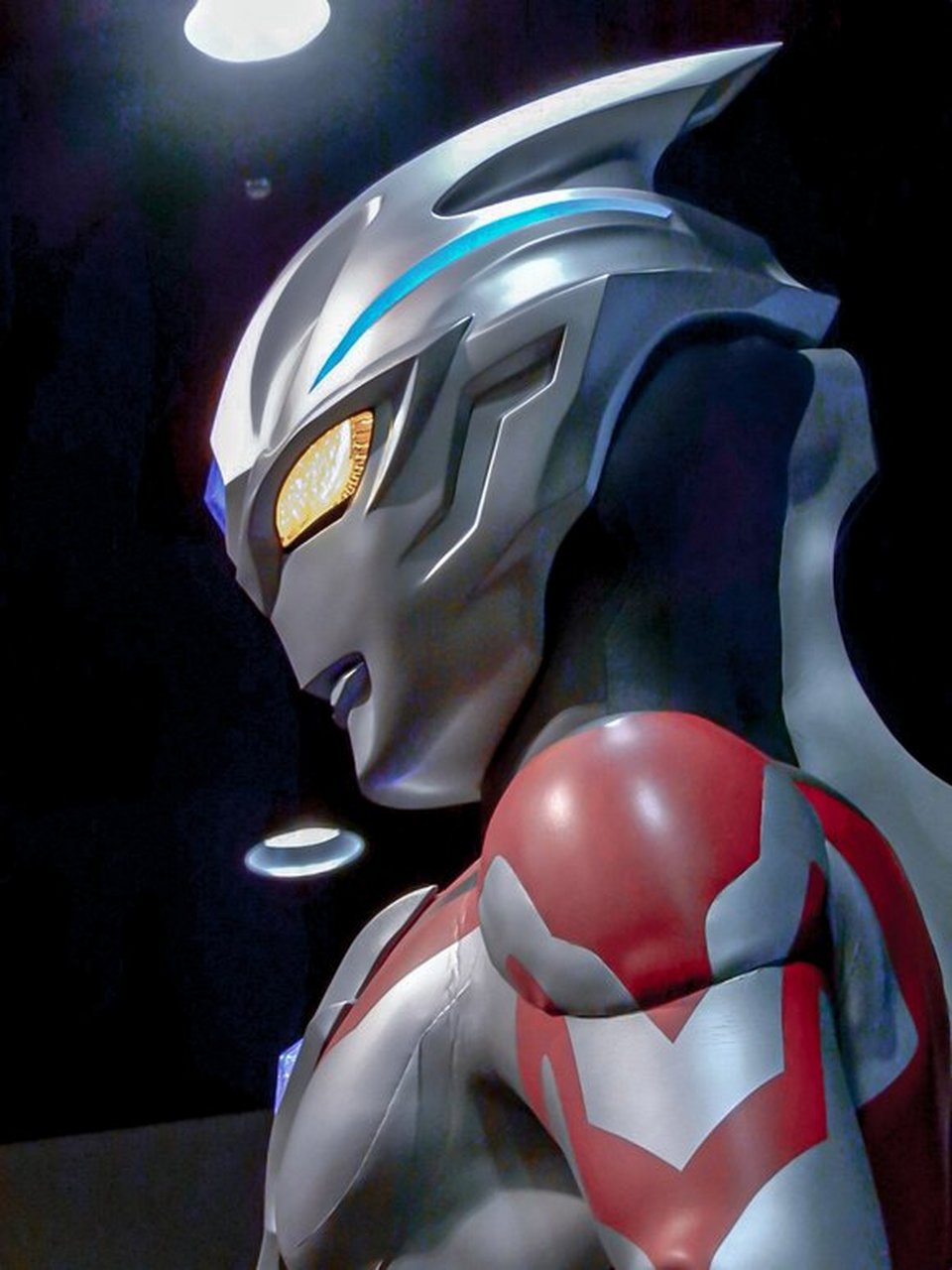 期待其剧情能展现归曼的质量.[原文:亚克奥特曼造型公开:欧布.