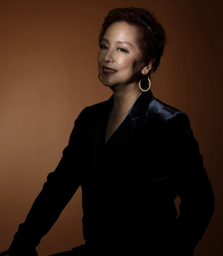 著名演员吕凉父母早逝把岳父母当成亲生父母为爱牺牲了太多