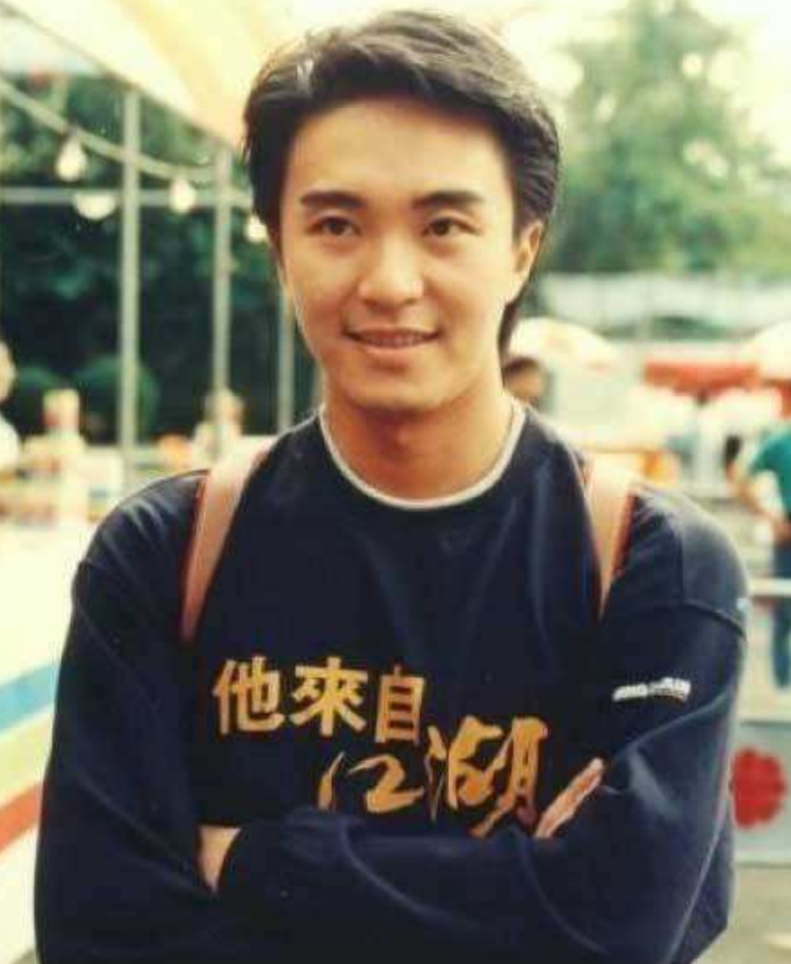 周星驰与梁朝伟年少时的知己到从未合作情谊真的变了吗