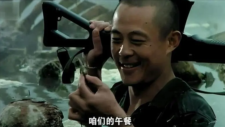 侯勇有钱变坏记三个妻子一个情人房子越换越大老婆越换越小