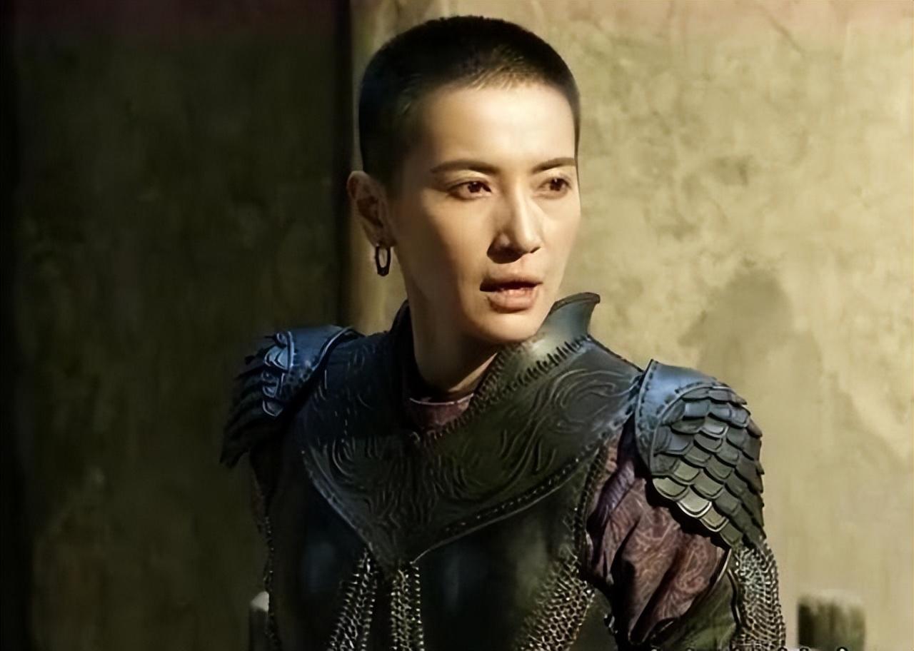 李媛(饰演鱼肠)