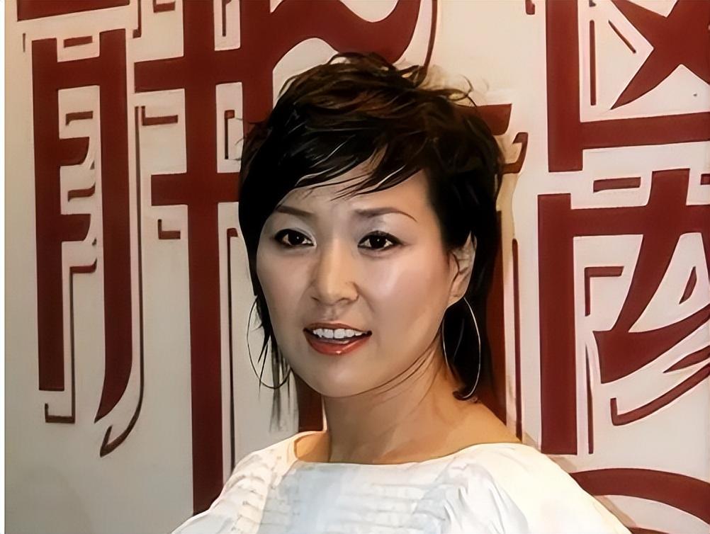 前央视主持人李静,经商负债不后悔