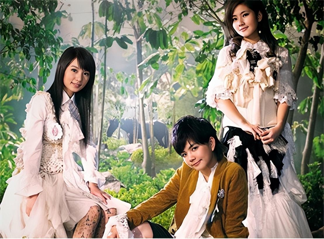 有一种差距叫selina和张承中离婚7年后两人现状差距太大