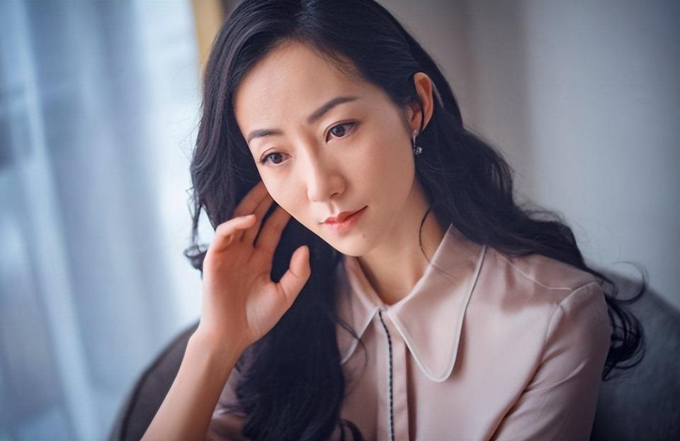 这一次41岁韩雪用人比戏红的现状印证张颂文说的没错