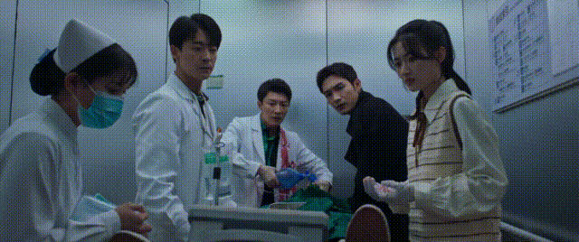播1天这医疗黑马剧收视直逼卫视前三老戏骨演技令人惊艳