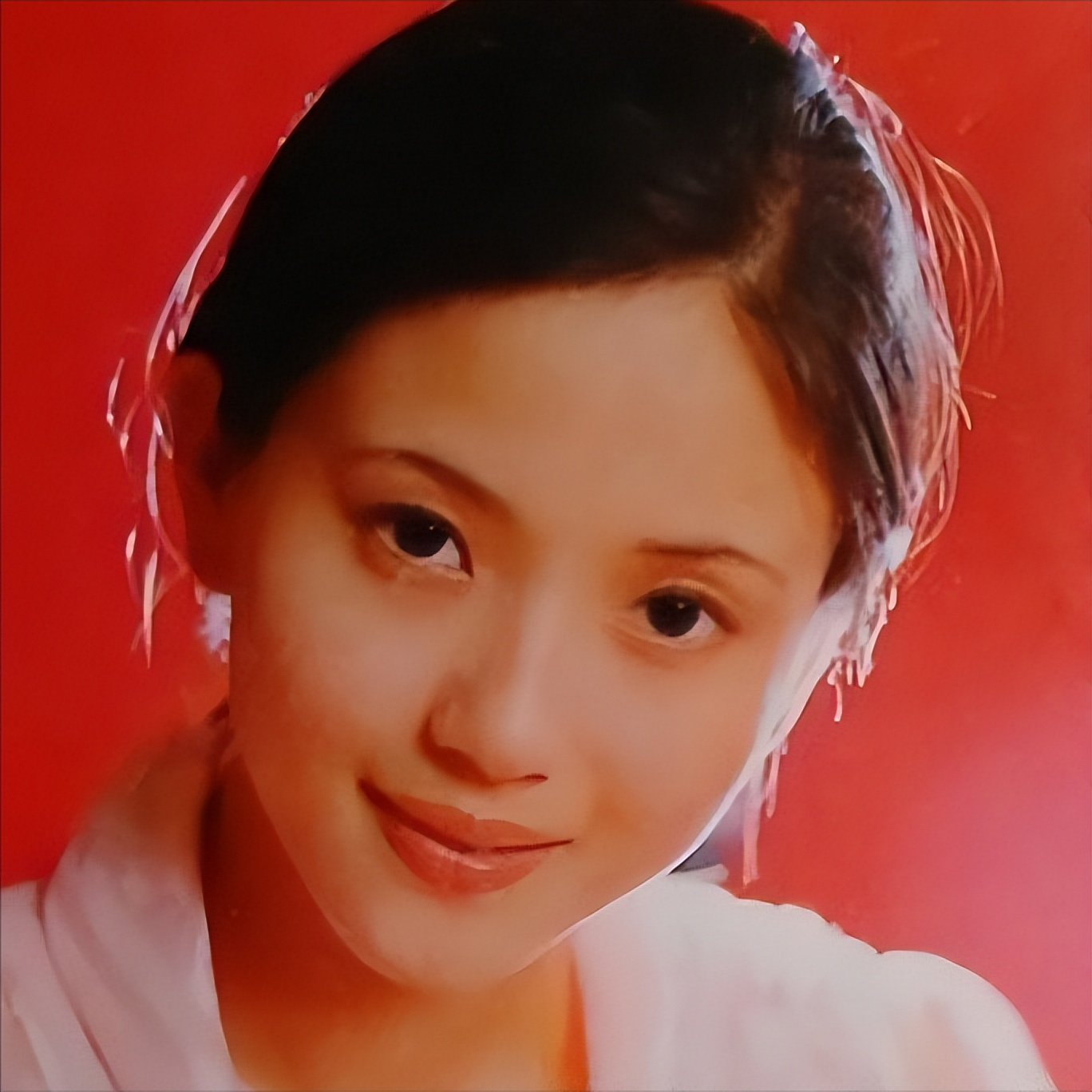 江南第一美人从不接吻戏当红嫁初恋50岁还在演校花