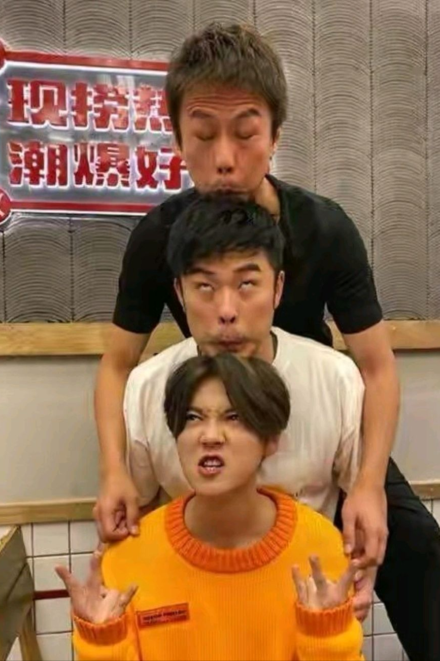 从综艺大咖到默默无闻离开跑男4年后如今邓超的生活过得如何