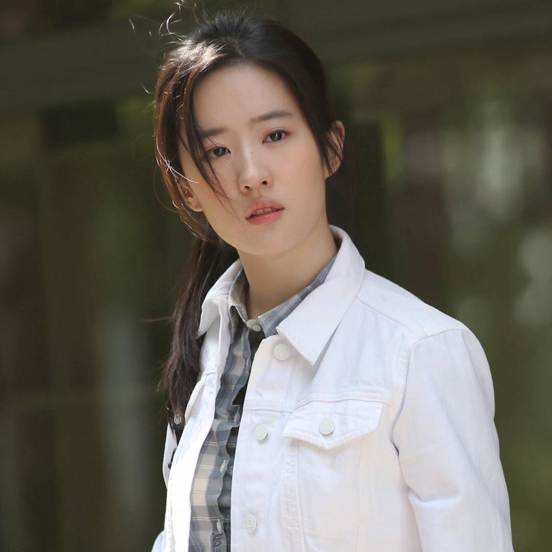 回顾刘亦菲宋承宪这段情一厢情愿的爱情注定无法长久