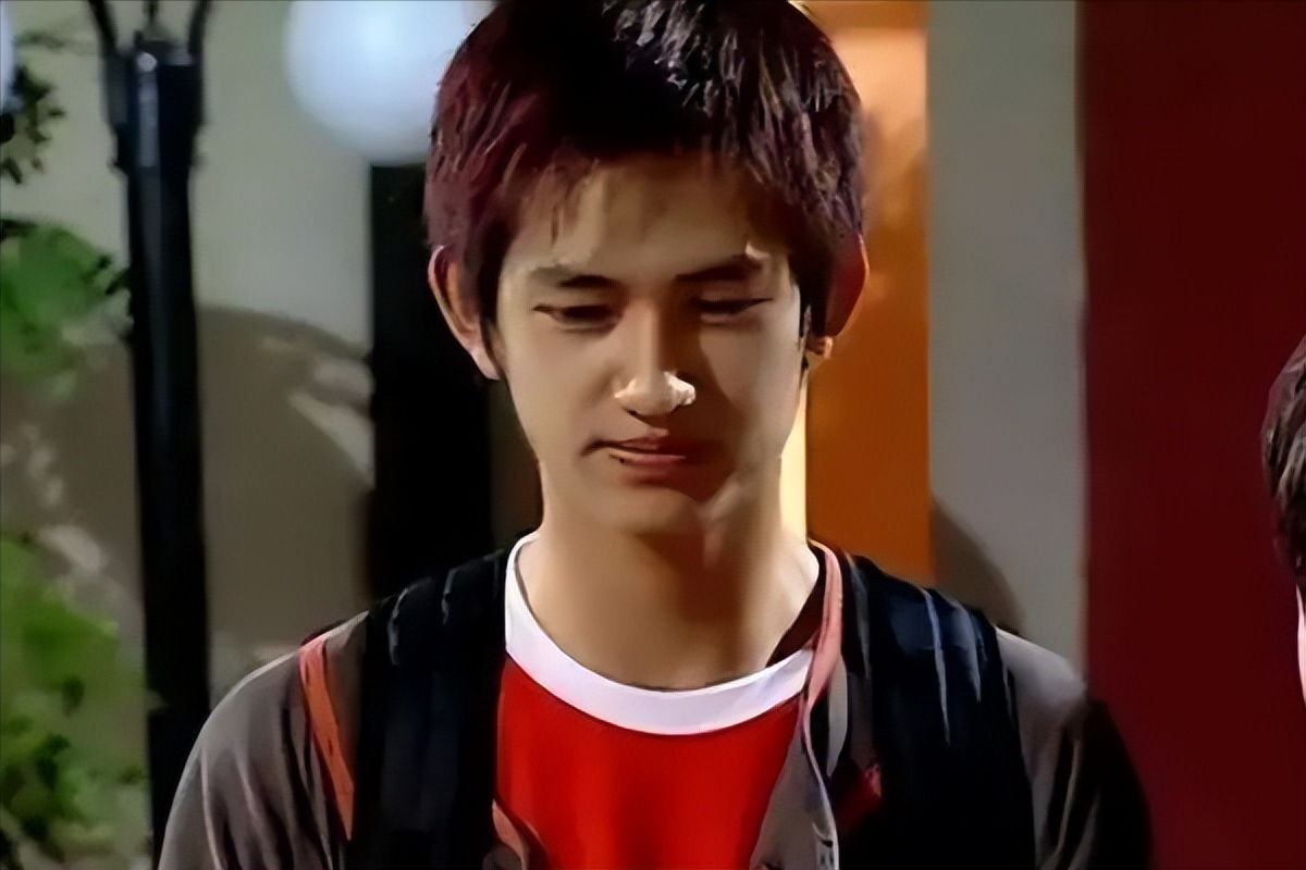 狂野男孩马可虽然这样说,但拍戏从来不分大小角,也希望张艺文能够坚守