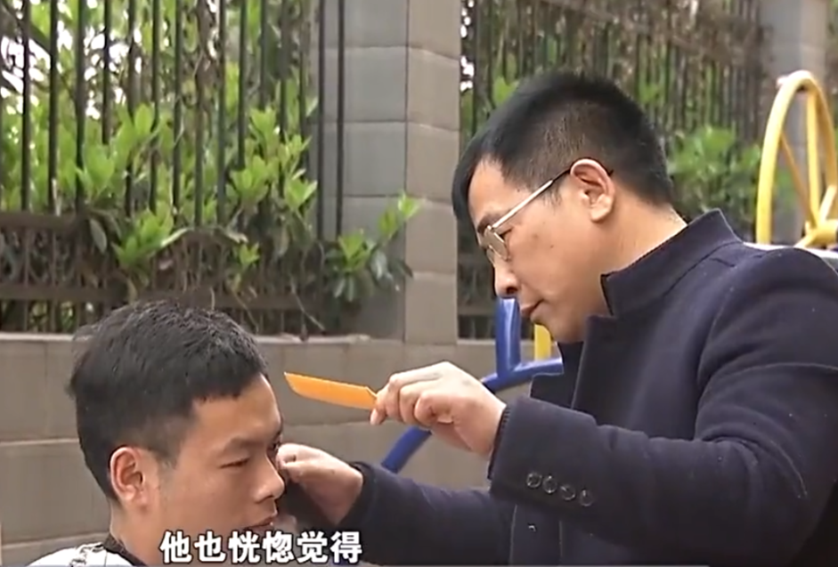 2016年89岁奶奶想见不知已死7年的孙子父亲征集替身圆母亲心愿